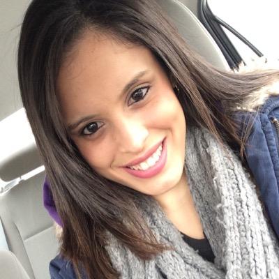 yanifa15's profile picture. 