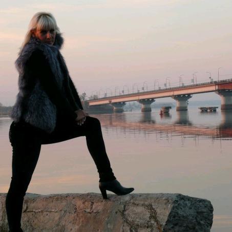 BironBianca's profile picture. Au menu : Nail Art et Stamping et quelques DIY spécial mode ! 3