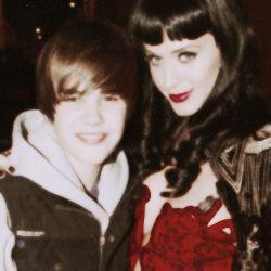 @katyperry is my queen