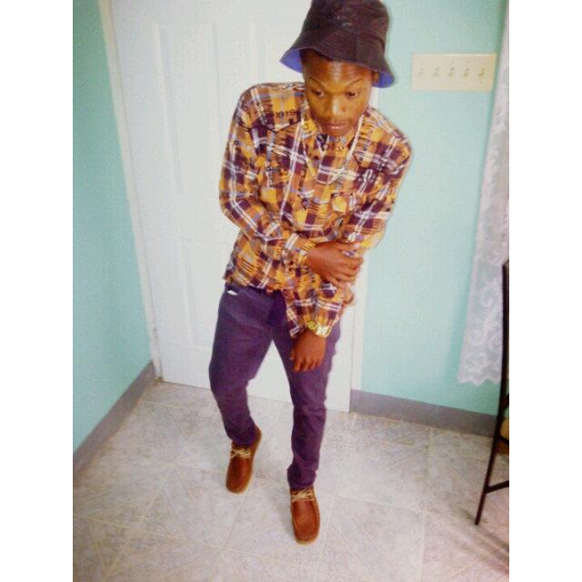 Real loyal,self confidence and have a passion for music and football
