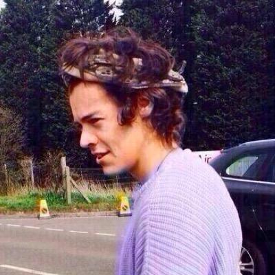 hello babe♡ please follow @bryxharry thanks, have a wonderful day♡