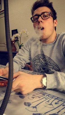 snap: tristanladune follow me