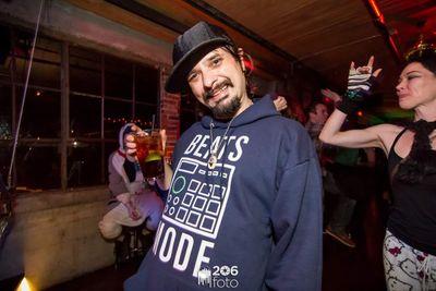 RianRianjones's profile picture. 