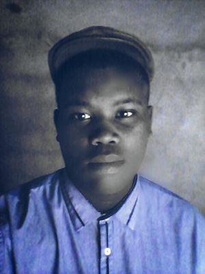 am a rapper,composer,singer and song writter of the hip hop croniklez