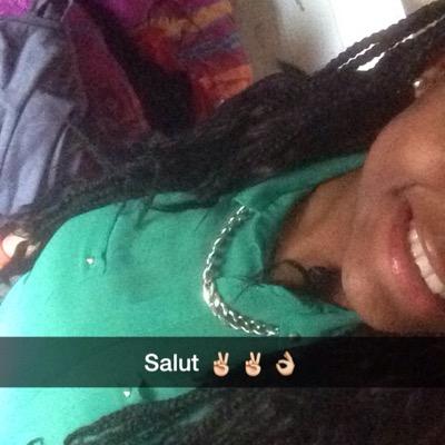 tu ve jouer bh on va jouer mais pleure pas si tu perd / Snap:yara238 /insta:yara_caps