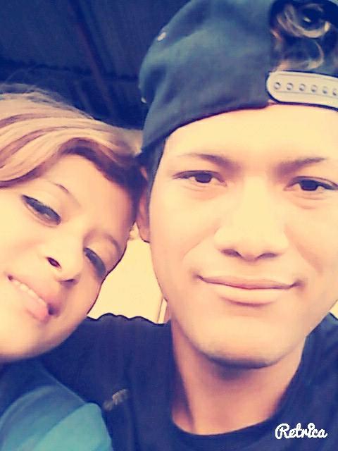 chico buena onda~!! 
no me comparo a nadie!!
no envidio a nadie!!
comparto mis alegrias!!
trato x igual!!!