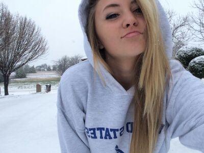 follow @a_lyssamichelle