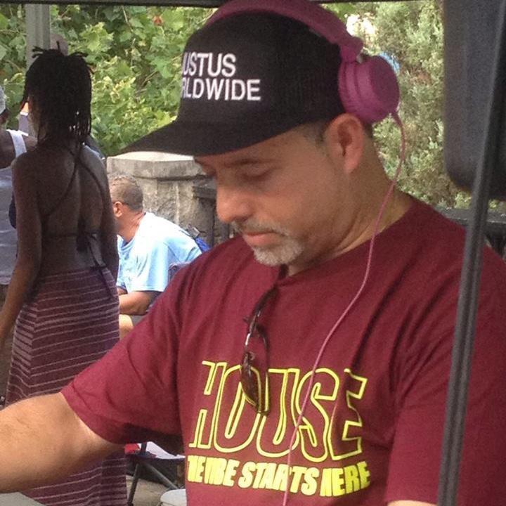 RAY VAZQUEZ BEST KNOWN FOR CONEY ISLAND PARTIES (15 YEARS) ..2019 INDUCTED INTO THE LEGENDS OF VINYL ..HALL OF FAME ......MUSIC IS THE MESSAGE ....