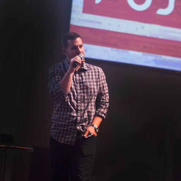 Christ Follower | Husband to @ebyardley | Father to Ezra, Noelle, & Abby Jean | Lead Pastor at @TheRiseChurch