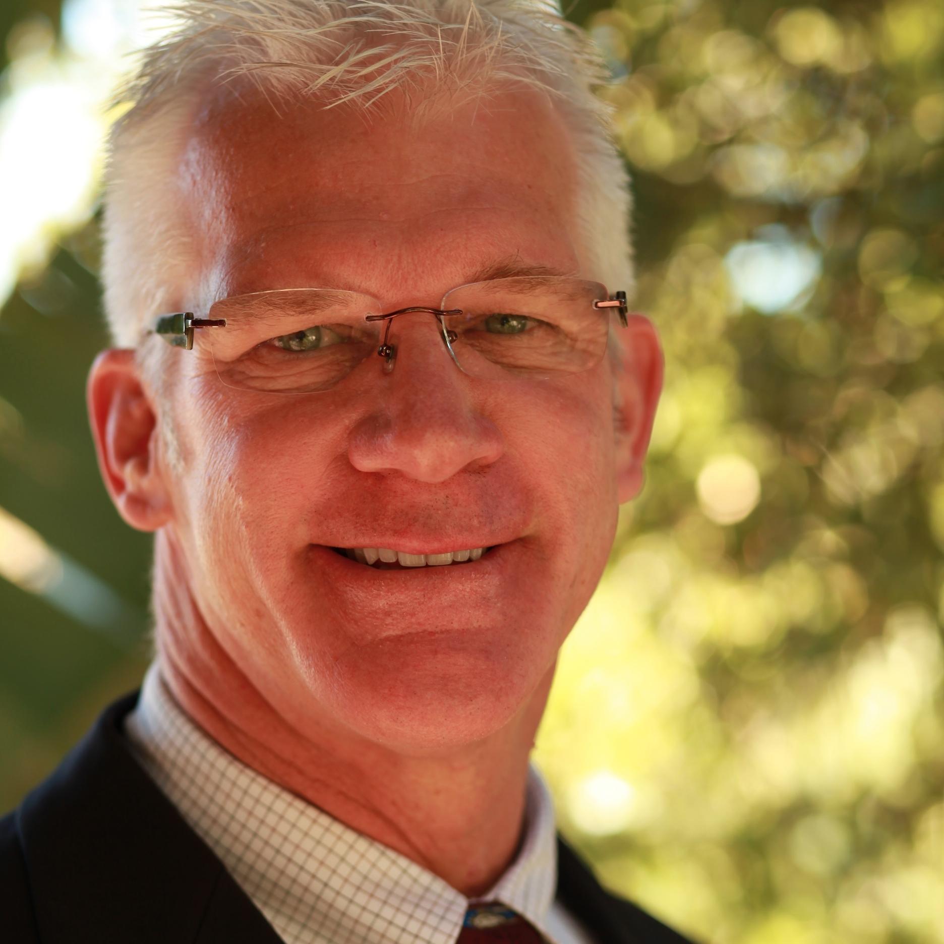 jeffreyaforrest's profile picture. Award-Winning Speaker, #FinancialServices, Father To Three Amazing Women