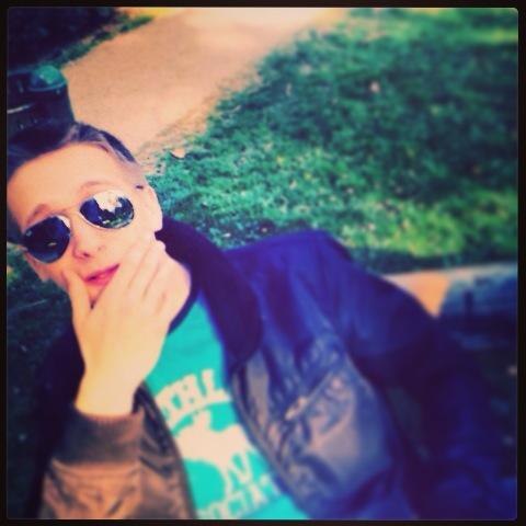 Tunta95's profile picture. Whats up guys, I am new starting youtuber, 25 years from Croatia. I love too sing, play games and party. Peace out :D https://t.co/B5bIYzogOs