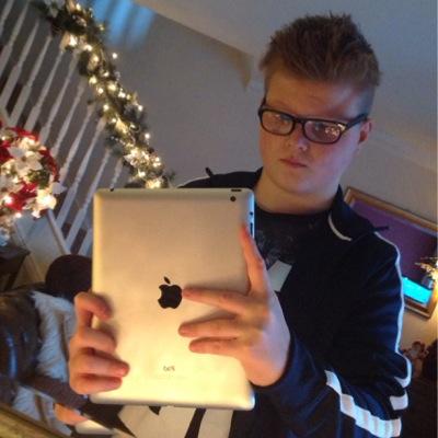 TomMc25's profile picture. Lindy