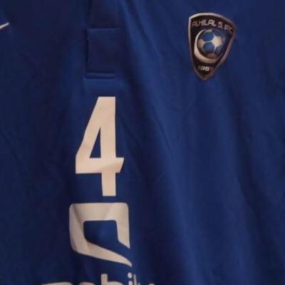 شاعر للهلال ..