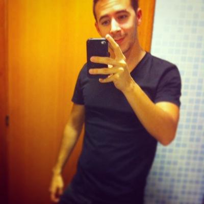 Y construirá su felicidad acorde a su grandeza // Ing quimica ^^