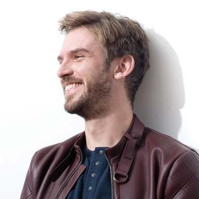 _MatthewCrawley's profile picture. Someone is always wanting to change my life but I set my own destiny. Lawyer and son. (Modern day Downton Abbey RP)