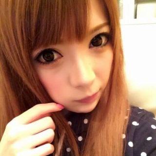 友達1000人作るの目標☆*:.｡. o(≧▽≦)o .｡.:*☆ モデルになるのが夢！みんな仲良くしてネ。 趣味はピアノとテニス✨ 気軽に絡んでほしいな(^^)フォロバ90%★