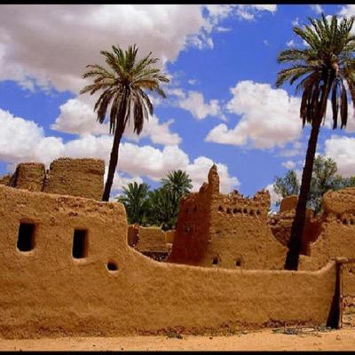 صاحب العلماء والفقهاء وطلبة العلم والزم مجالسهم ولا تصاحب من يضيع أوقاته سدا ولا تثق بالإخواني ولو أعجبتك فصاحته