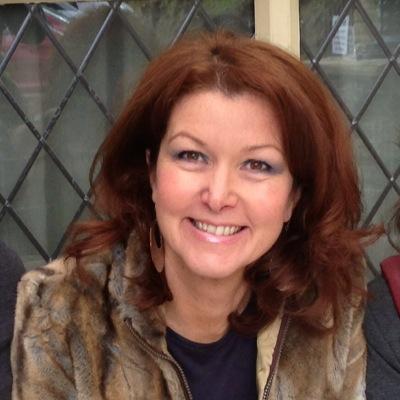 i tweet seriously about healthcare, education, politics and life. i tweet with tongue in cheek about myself and my life