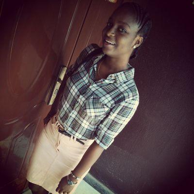 Dat Sassygal #proudlyAries #CFC#soportable#IG:mz_horlameday_sucre....Don't bother following if ur sense of humour is zero♠