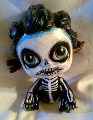 truth-talker Outsider alter-ego artist. Dreamwalker, interpreter, in search of next? ?....