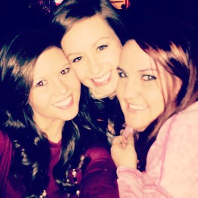 JTaylerH's profile picture. ☀️✏️