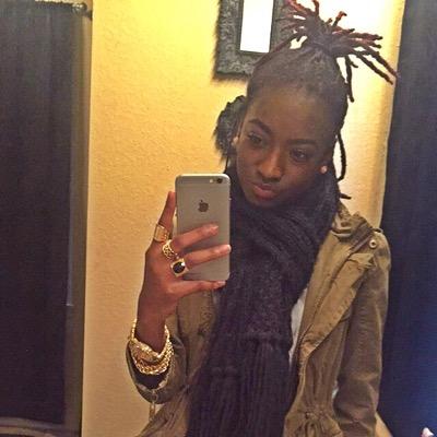 19 yrs young , independent , lover of god . hustler // working on myself 4 myself . RIP my angels yaun & poo .