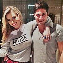 O tempo não apaga o que é verdadeiro assim como a distância não é o fim para quem Amaa♥Amooo vcs Demais Meus Amores @AndreMOficial @partycarool @FernandaKeula♥