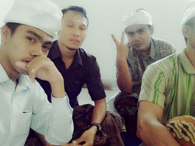 ★Tegurlah tapi jangan menghina. Marahlah tapi jangan memaki. Mintalah tapi jangan memaksa.★ 520435F9