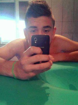 sabri yzek