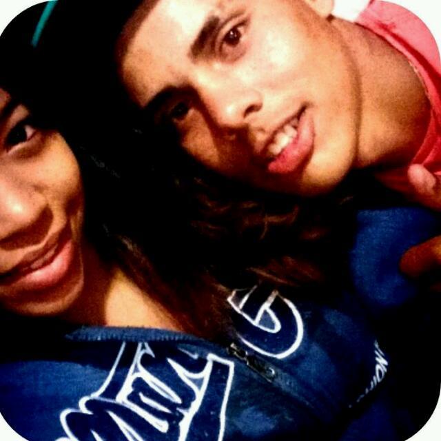 sou da loly e da nick