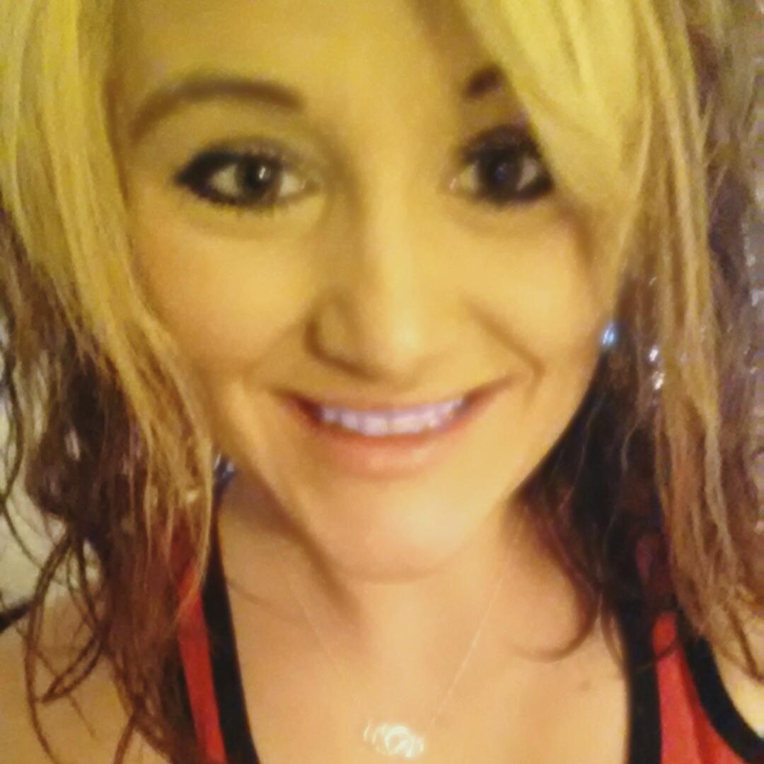 ChelsT24's profile picture. sports,hunting,fishing,pineapple, nothing better then basketball3