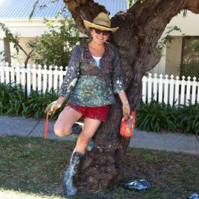 LjilRavlich's profile picture. Artist and Consultant