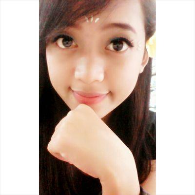 | Rika aprilliana | 19 april 1996 | baik, asyik, rajin, jujur, ramah, apa adanya :) | Rapuh :( !! |