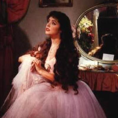 A dedicated dancer and singer at the Opera Garnier. Waiting for the Angel of Music that my father promised me long ago..Angel, of Music, hide no longer...{RP}