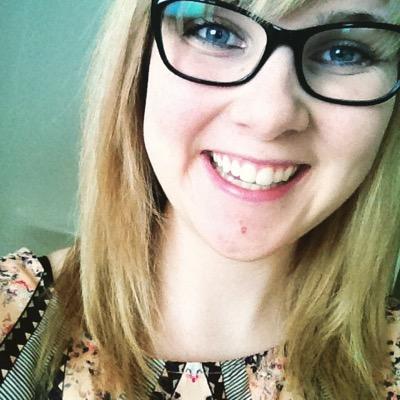 Breanna_Ching's profile picture. i really really love jesus and i really really like medical things and besides that - 18 - pei - creative - nursing student - bake - run - write - music - read