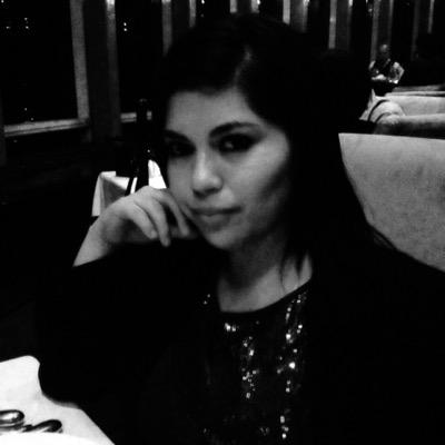 El amor no tiene que ver con lo que esperas conseguir, solo con lo que esperas dar, es decir, todo.