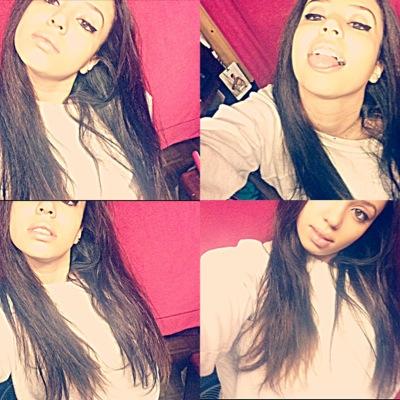 Kik: Kiana.O.E 

Facebook: Kiana Love 

Ig: Love__Kiana