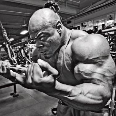 Kai Greene - the godfather of posing!! #kaigreene #aesthetic  #godfatherofposing