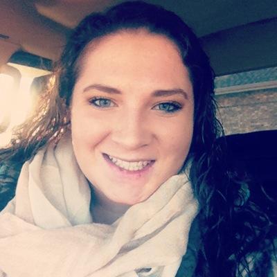 CallMeBekki23's profile picture. Be yourself and live. ✌️