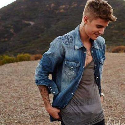Hi my name is Kelly but plz call me is #Belieber and #Mahomie :) Let's make the world better 2gether