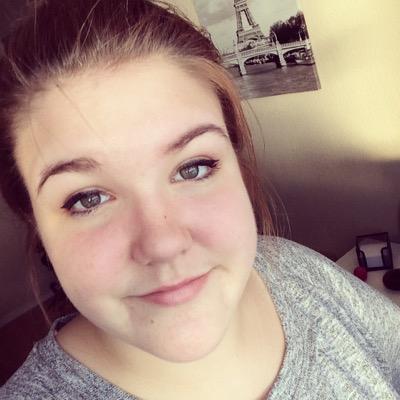 jenny 
19 jahre 
halle