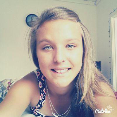 Nicole55652060's profile picture. 