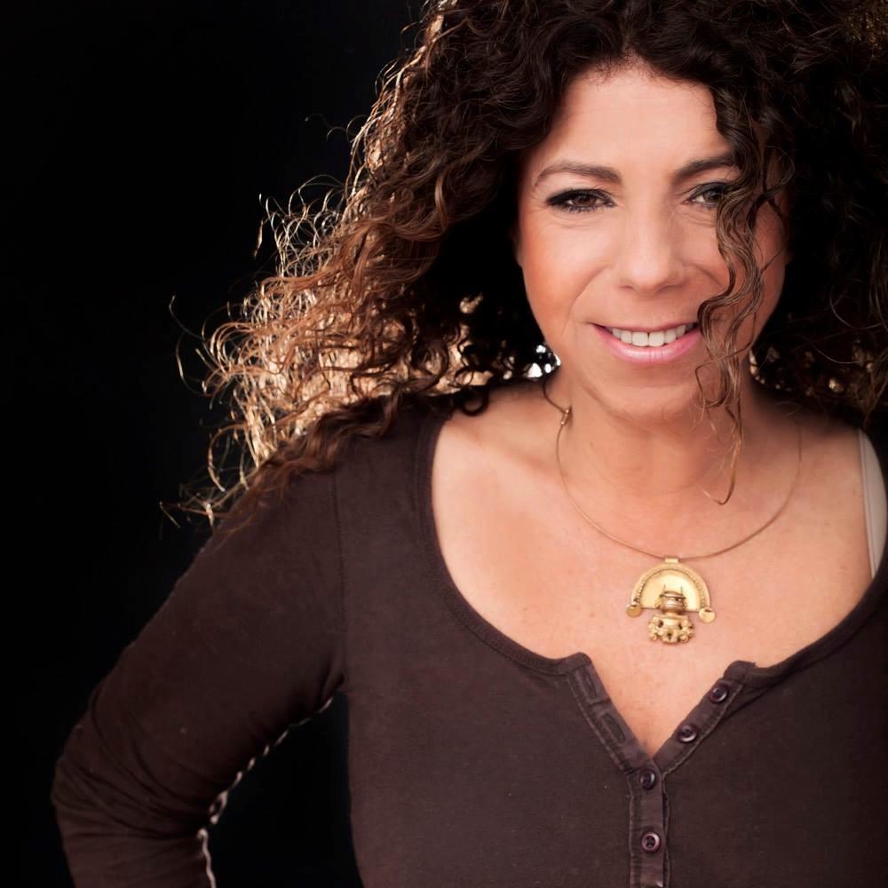 Orgullosa mamá, Directora @ChromaGenSpain, presentadora de #MiMarbella y #MarbellaNow en @rtvmarbella y Andaluza x osmosis