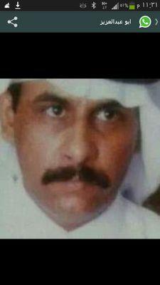 أنا سعودي و افتخر بانتمائي.
. واعتز أنا في نجد و إللي سكنها.
.و يللي تقول الشعب فيها بدائي.
.ماصنت دارك عفنت في كفنها.