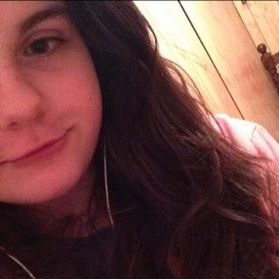 Youtuber,Directioner, k-pop lover, hop, hip hop, and a lot more, love to sing practice dancing, youtuber- Amber horan sub to me! O2L IS LIFE TO ME, acacia c.