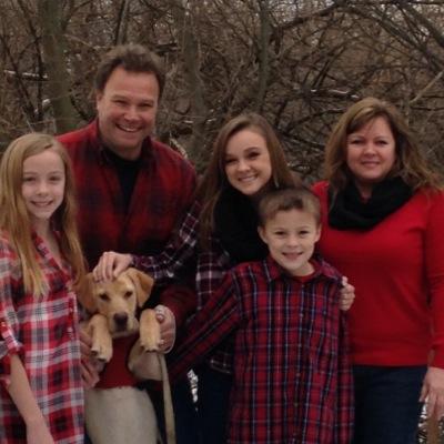 MannyRockhold's profile picture. 