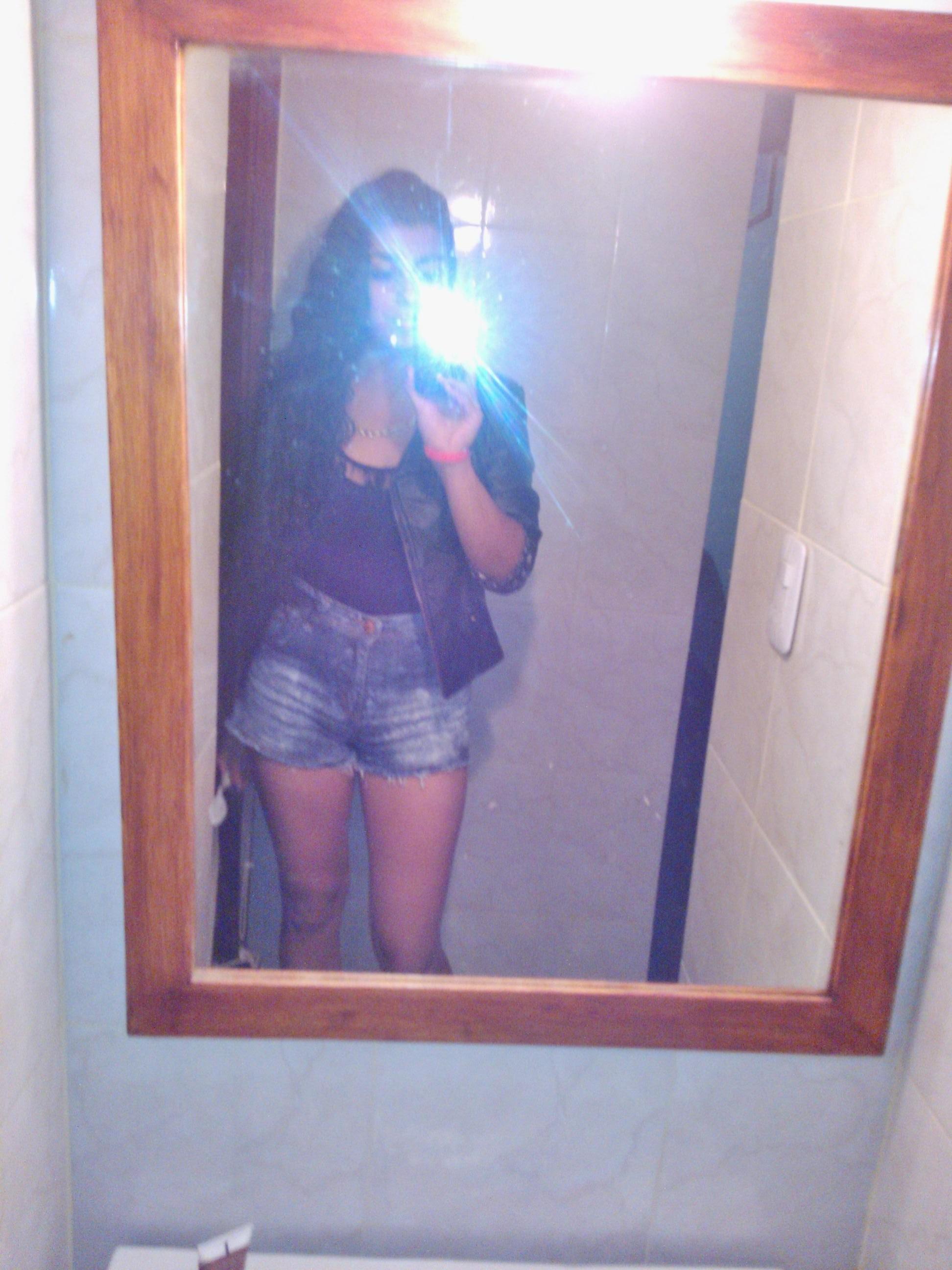 magalivallejo2's profile picture. técnica En petróleo,amo correr,amo el tenis,amo leer,signo:leo :-D