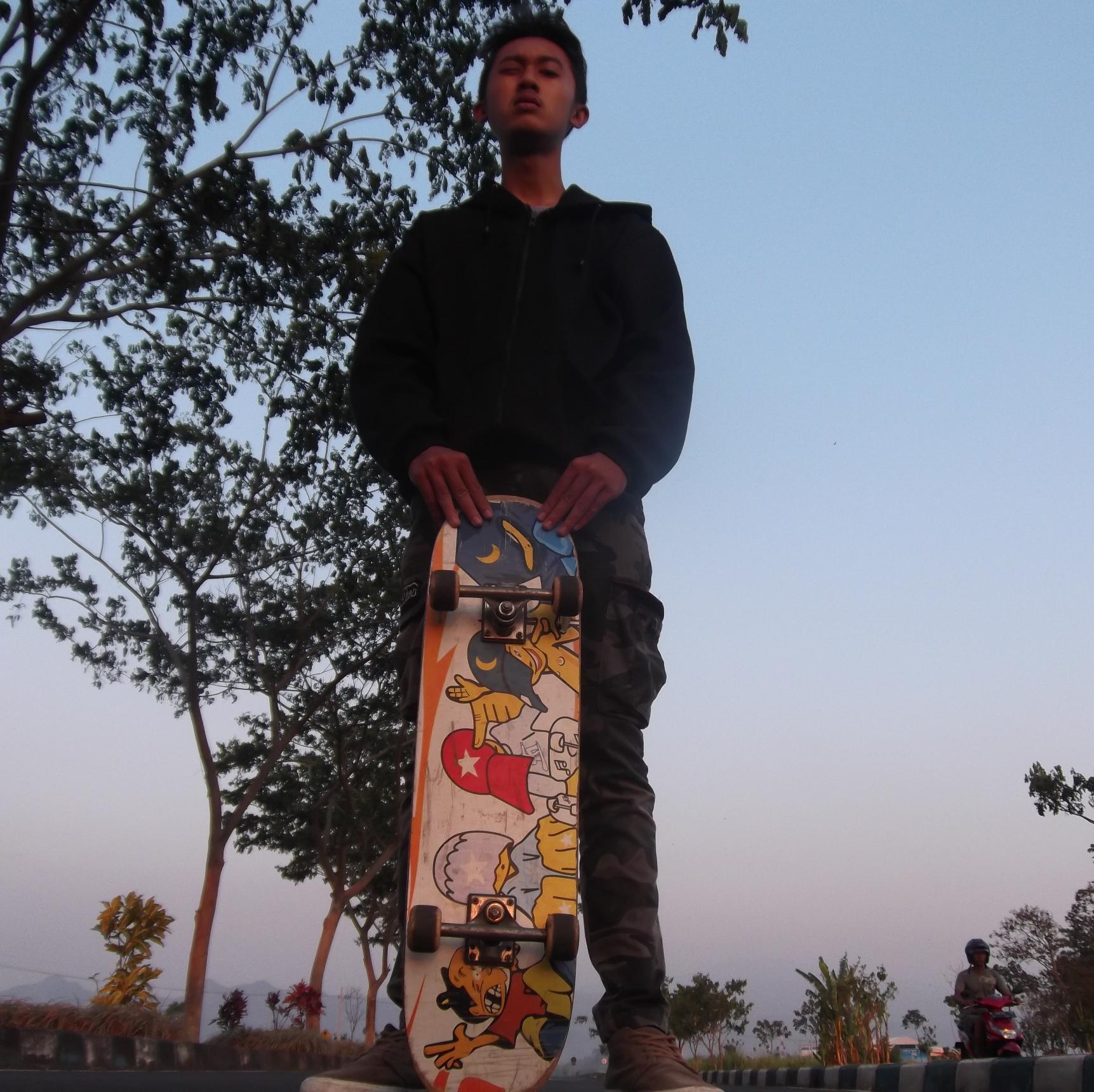 Leofun21's profile picture. Stress And Fun-Fun With All Friend