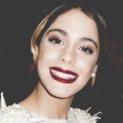 Envoyez nous toutes vos confess' sur Violetta et ses acteurs, nous les publierons en anonyme ❤️ @rowanakabarbie