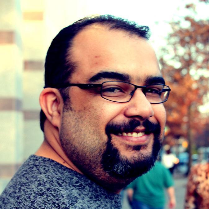 iOS Mobile Developer, Head of Potatos and very good at dice throwing.